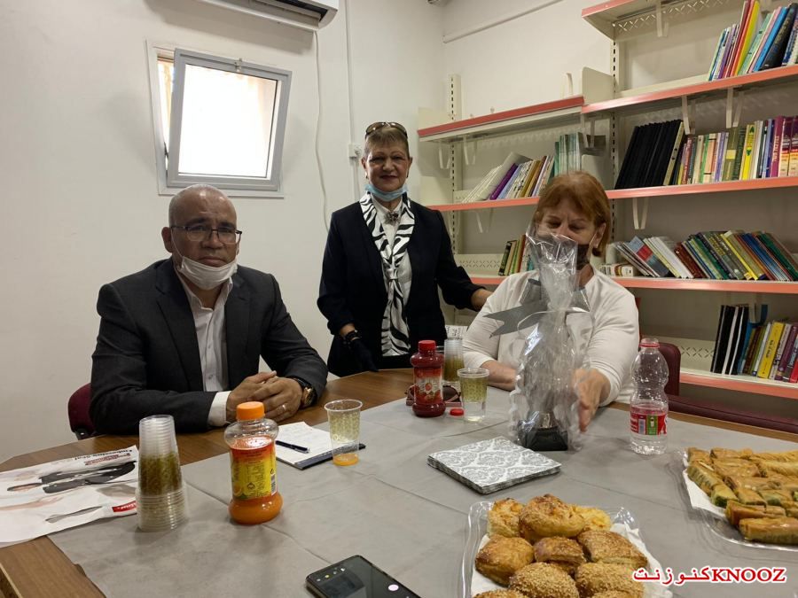 إدارة كلية مركز النقب تكرّم مفتشة وزارة العمل السيدة إيتي ميرون